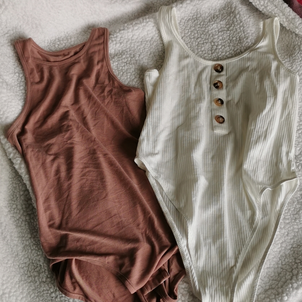 NWOT XL Bodysuit bundle of 2